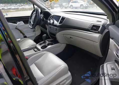 2017 Honda Pilot Ex-L z USA, uszkodzony, nr VIN 5FNYF6H55HB032217